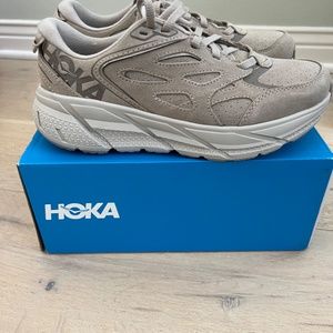 Hoka Clifton Suede